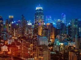 10 avantaje de a trăi într-un oraș mare și motiv pentru care este mai bine