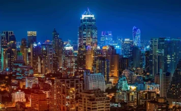 10 avantaje de a trăi într-un oraș mare și motiv pentru care este mai bine