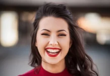 10 beneficii surprinzătoare ale râsului pe care trebuie să le știi