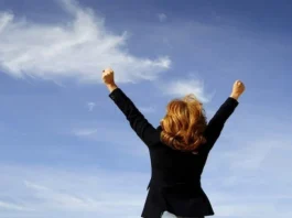 10 cărți grozave de auto-îmbunătățire spirituală pentru femei