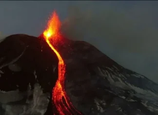 10 cei mai uimitori vulcani din lume