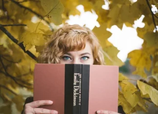 10 cele mai semnificative poezii lungi clasice