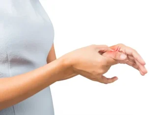 10 moduri de a trata o entorsă la degetul mare acasă