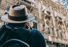 10 motiv pentru a vă face bagajele și pentru a călători prin lume