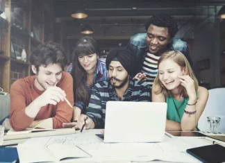 10 obiceiuri care vă ajută să generați idei creative