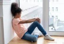 5 moduri în care introvertiții pot dezvolta o personalitate puternică