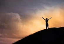 50 Cele patru acorduri Citate despre a rămâne adevărat și a trăi o viață împlinită