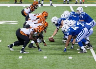 50 de citate Booger McFarland din comentariul său de fotbal