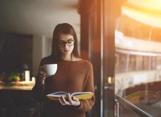 50 de citate cu miere și lapte dulce-amărui din cartea despre viață