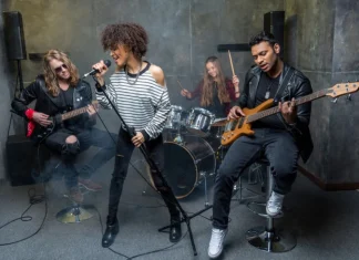 50 de citate de trupă care să te țină legănat