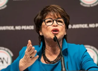 50 de citate Valerie Jarrett dintr-o femeie de afaceri și politician american