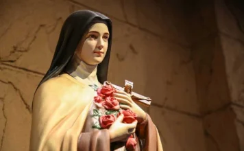 52 Citate Sfânta Tereza din Lisieux pentru a-ți ridica spiritul