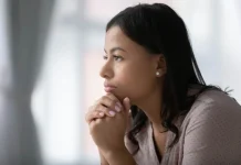 6 moduri de a fi mai puțin anxios și mai prezent