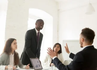 60 de citate despre lipsă de respect care să vă ajute să oferiți și să obțineți mai mult respect