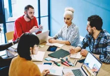 70 de citate despre șef pentru când te lupți cu Daily Grind