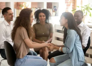 70 de citate și proverbe pentru dependenți de droguri pentru a ajuta la alergarea unei vieți