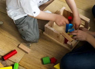 Ce este jocul Montessori: cum functioneaza si de ce este important