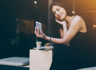 Cele 7 porunci ale relațiilor la distanță