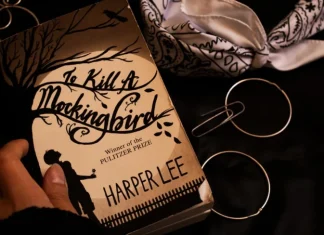 Citate Atticus Finch: A ucide o pasăre batjocoritoare