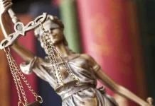 Cum îi inspiră FBA pe studenți să îmbunătățească sistemul judiciar