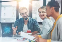 Cum să stabiliți limite personale la locul de muncă