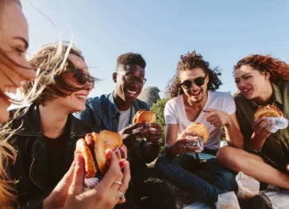 Cum îți va îmbunătăți viața o vară fără alcool