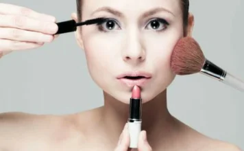 Frumusete: 10 trucuri pe care fiecare femeie ar trebui sa le cunoasca