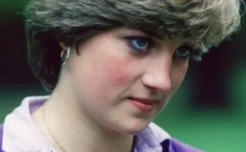 Lady Diana: 10 fotografii intime despre care se credea ca au fost pierdute si gasite