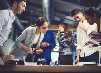 Modalități geniale de a îmbunătăți locul de muncă