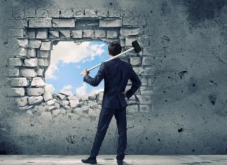 Învățând din adversitate | Cum să crești din ceea ce nu învață adversitatea