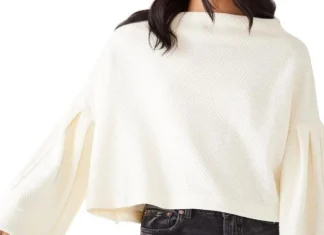 Pulovere decupate: ce sunt și cum să le combinați