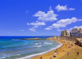 Seas of Puglia: unde să găsești o oază perfectă pentru vacanța ta