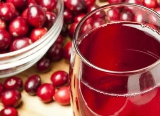 Top 10 beneficii surprinzătoare ale sucului de afine