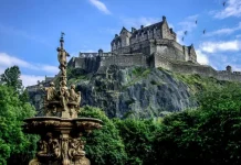 Top 10 castele superbe din întreaga lume