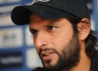 TOP 10 cei mai populari jucători de cricket din toate timpurile
