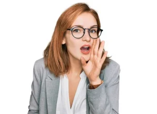 Top 10 cei mai renumiți avertizori ai vremurilor noastre