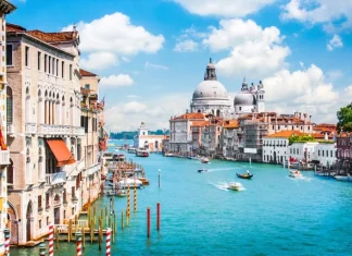 Top 10 cele mai bune locuri de vizitat în Italia