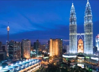 Top 10 cele mai înalte clădiri din Asia