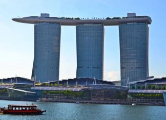 Top 10 cele mai uimitoare construcții din lume