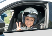 Top 15 cele mai tari femei șoferi de mașini de curse din lume