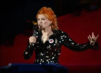 Vivienne Westwood: biografia designerului englez