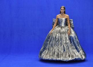 Colectiile Haute Couture din fiecare an ale casei de moda Balenciaga