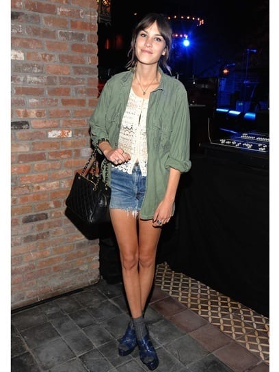 Idei de tinute in stil militar de celebritati (12)